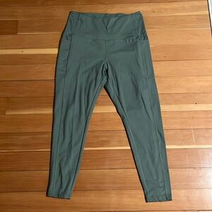 Danskin Green Leggings, size L